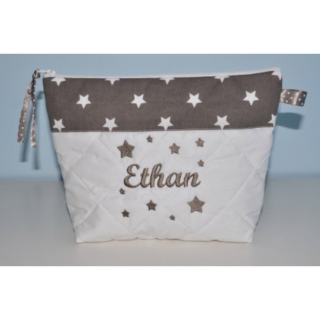 Trousse de toilette enfant ou adulte ou bébé ou ado étoiles taupe personnalisée brodée
