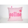 coussin étoile personnalisé en lettre appliquée brodée etoiles rose/ fuchsia